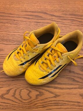 Kids Yellow Adidas Indoor soccer cleats